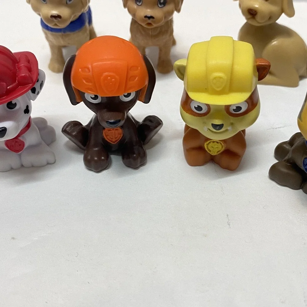 Paw Patrol Dog Toys Small Figures PLUS Other Doggies On‎ The Go Travel Fun HG2